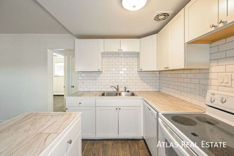 122-132 W Ida Avenue - Photo 2 of 17