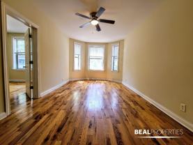 550 W Aldine Ave - Photo 1 of 1