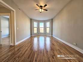 627 W Oakdale Ave - Photo 1 of 1