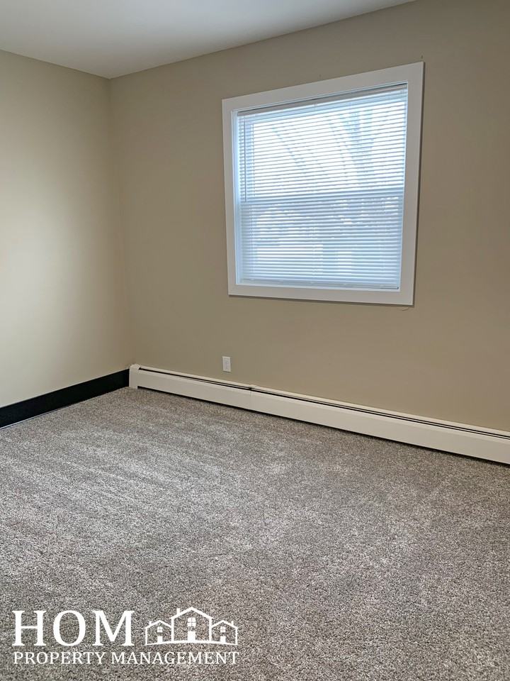 311 E Watonwan St #7 - Photo 7 of 12