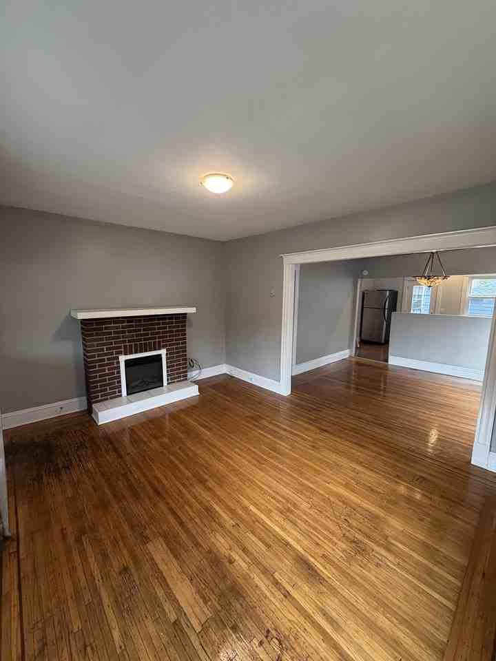 461 Parkside Ave #NA - Photo 4 of 17