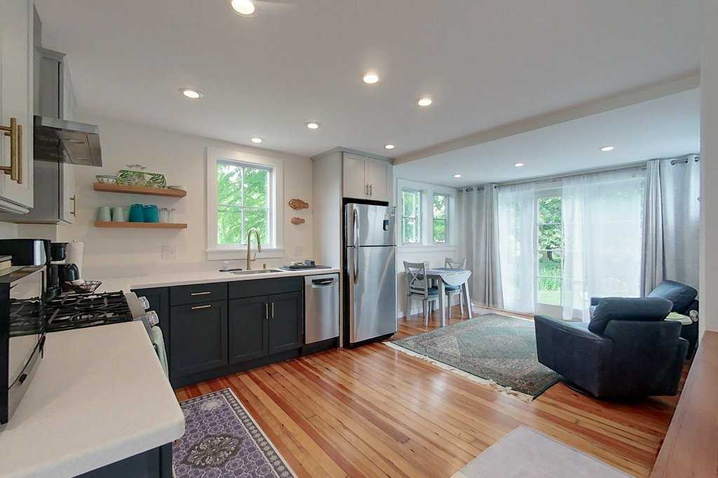 23 Warren Ave #1 - Photo 2 of 15