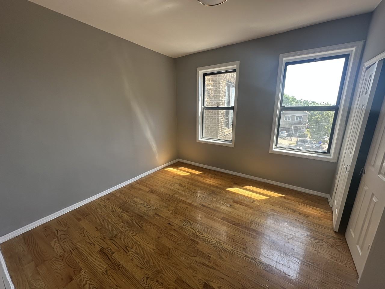 47 Milford Ave #10 - Photo 3 of 9