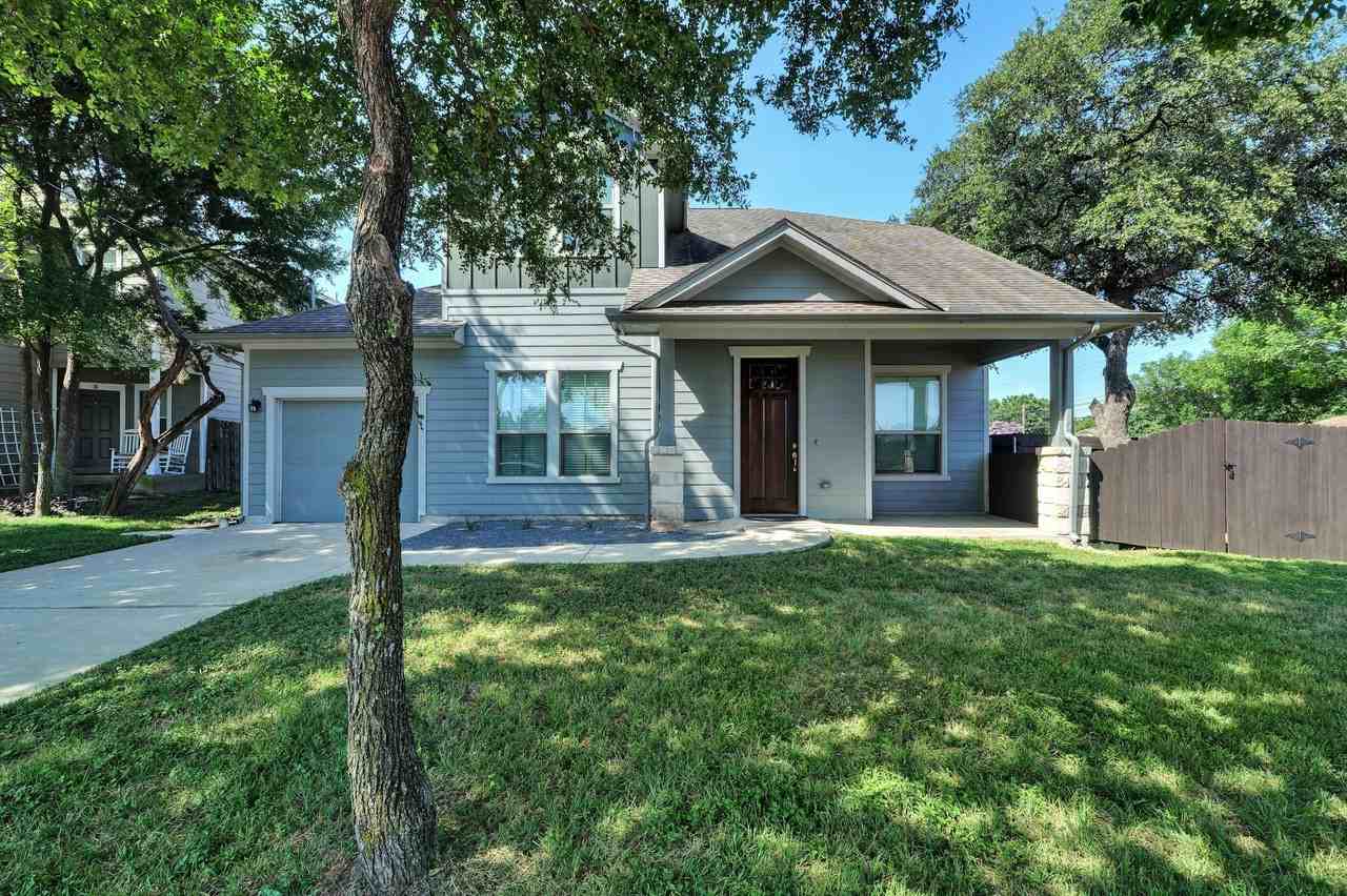3421 Blumie St #A - Photo 4 of 25