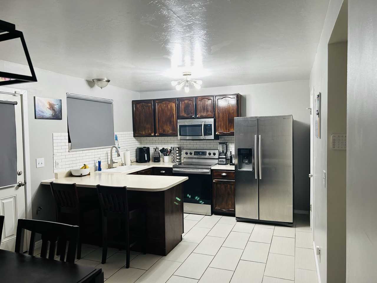 8827 S Pinion Ln - Photo 2 of 19