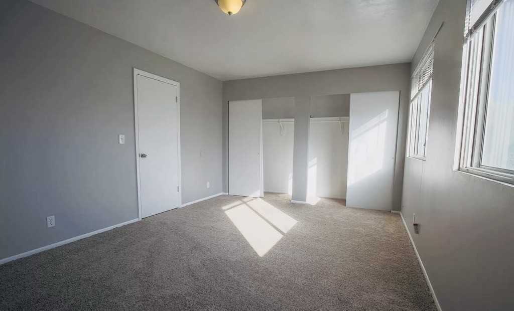 8827 S Pinion Ln - Photo 6 of 19