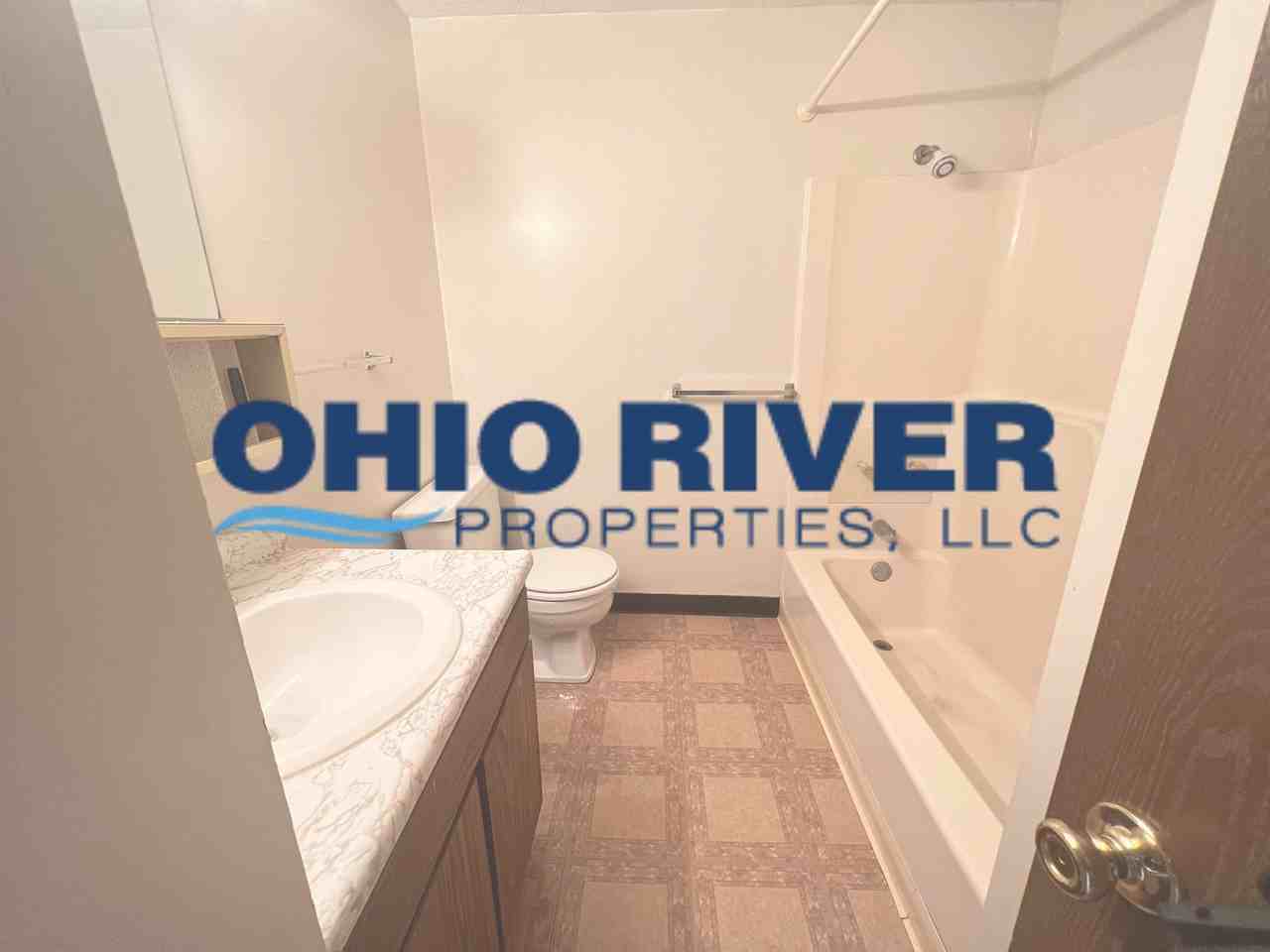 700 Northwood Ct #201 - Photo 5 of 14
