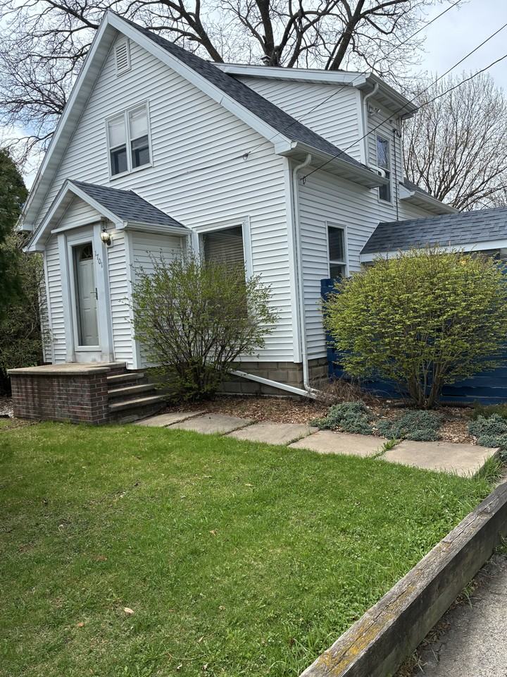 1701 N Lynndale Dr #NA - Photo 2 of 12