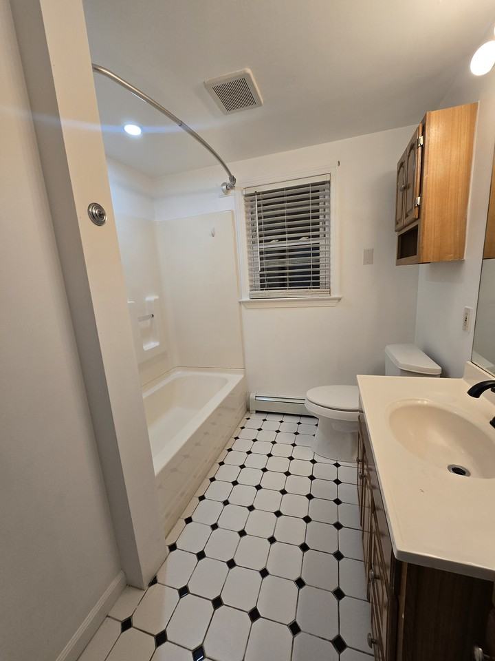 19 Albert Ave #1 - Photo 6 of 12