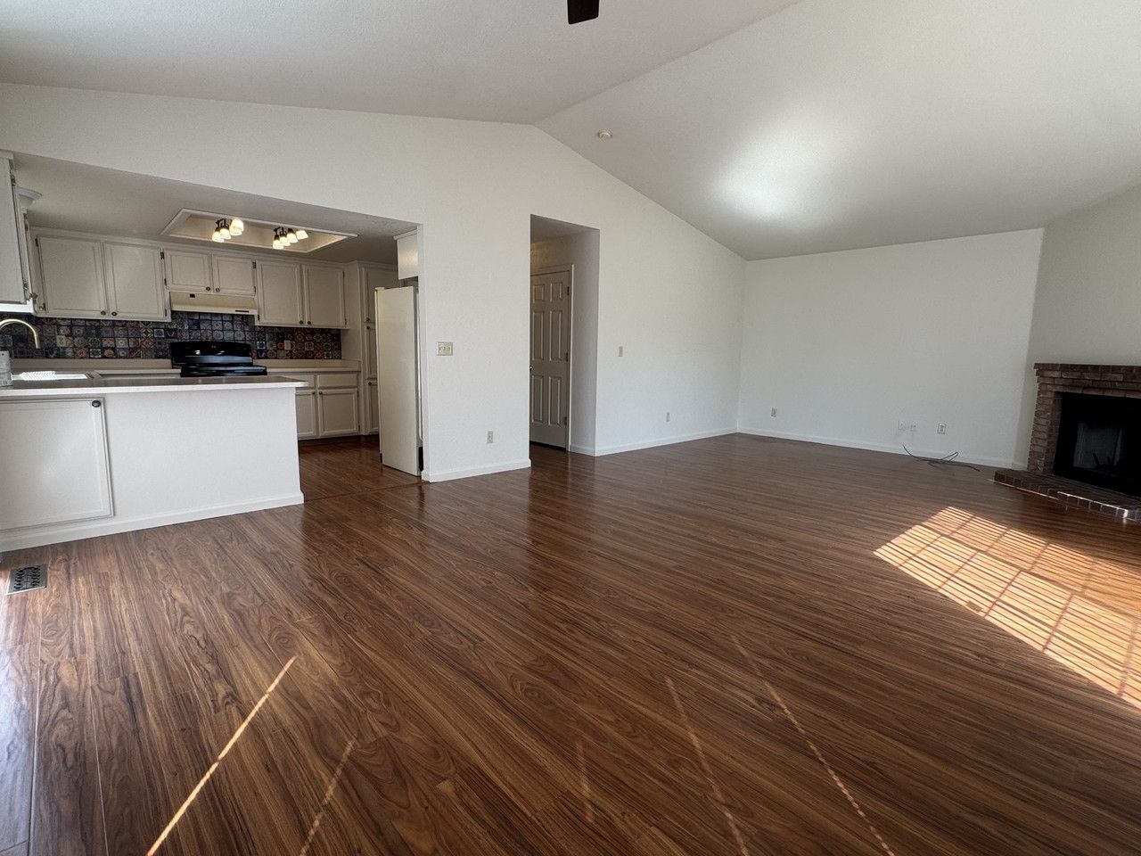 1769 Heather Cir #NA - Photo 3 of 10