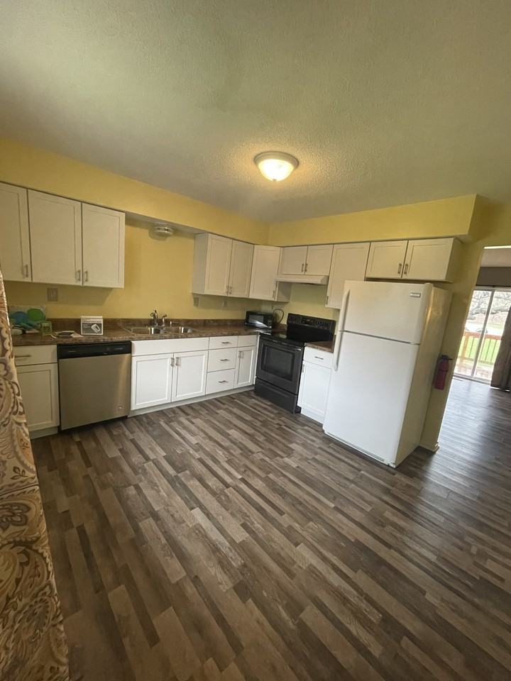 231 Northdale Blvd Nw #NA - Photo 6 of 15