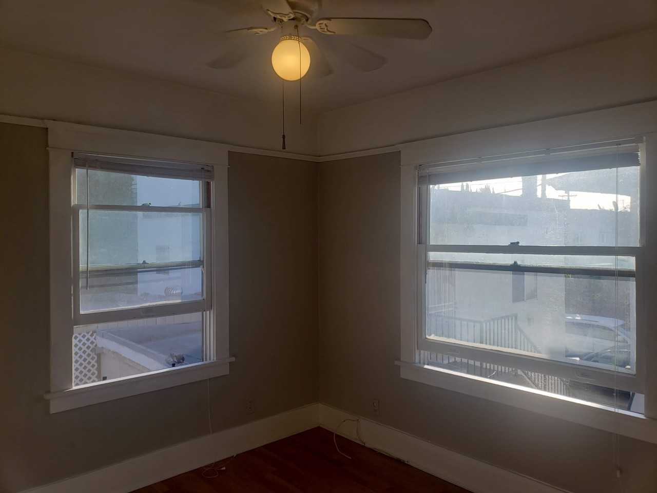 1005 E 2nd St #1005 - Photo 3 of 29