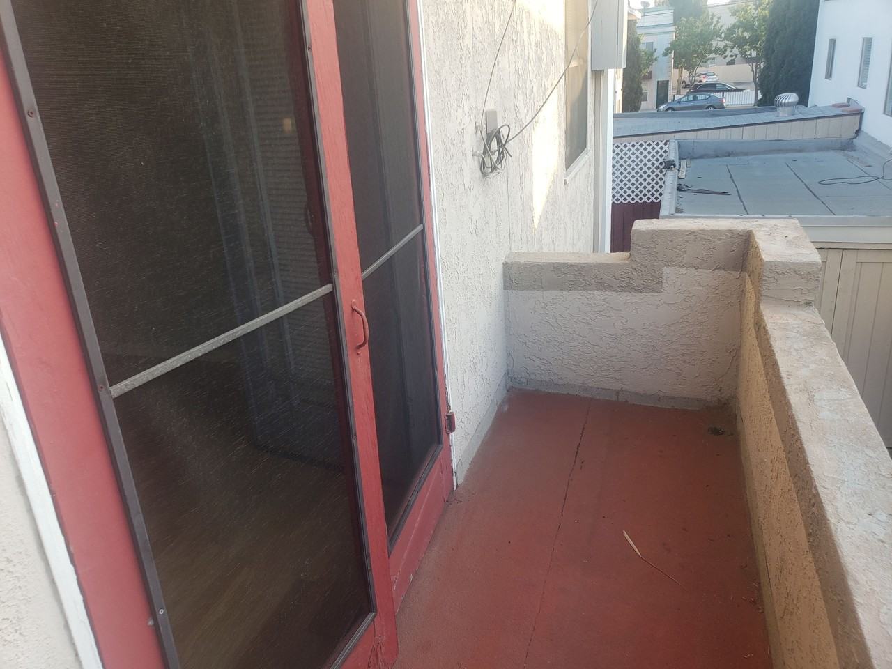 1005 E 2nd St #1005 - Photo 6 of 29