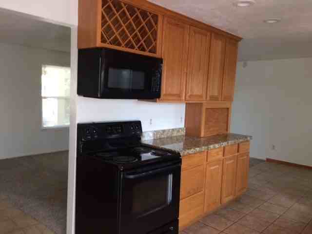 11072 Otis St - Photo 5 of 13