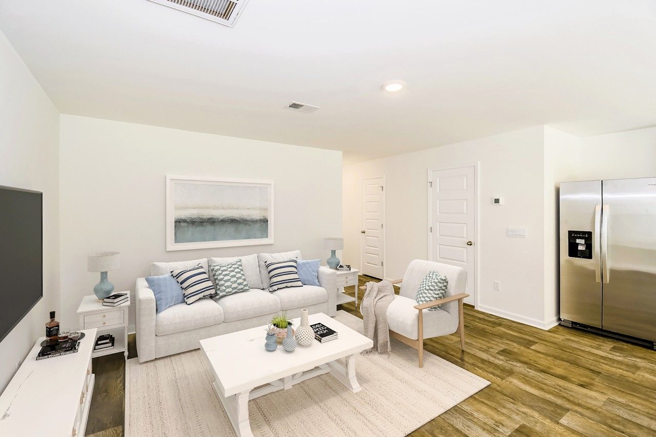 99 Striker Rd - Photo 4 of 49