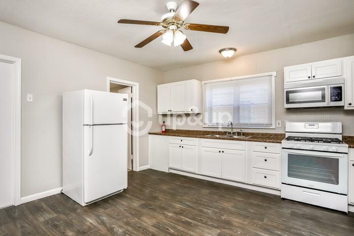 152 W Etta Ave - Photo 7 of 15