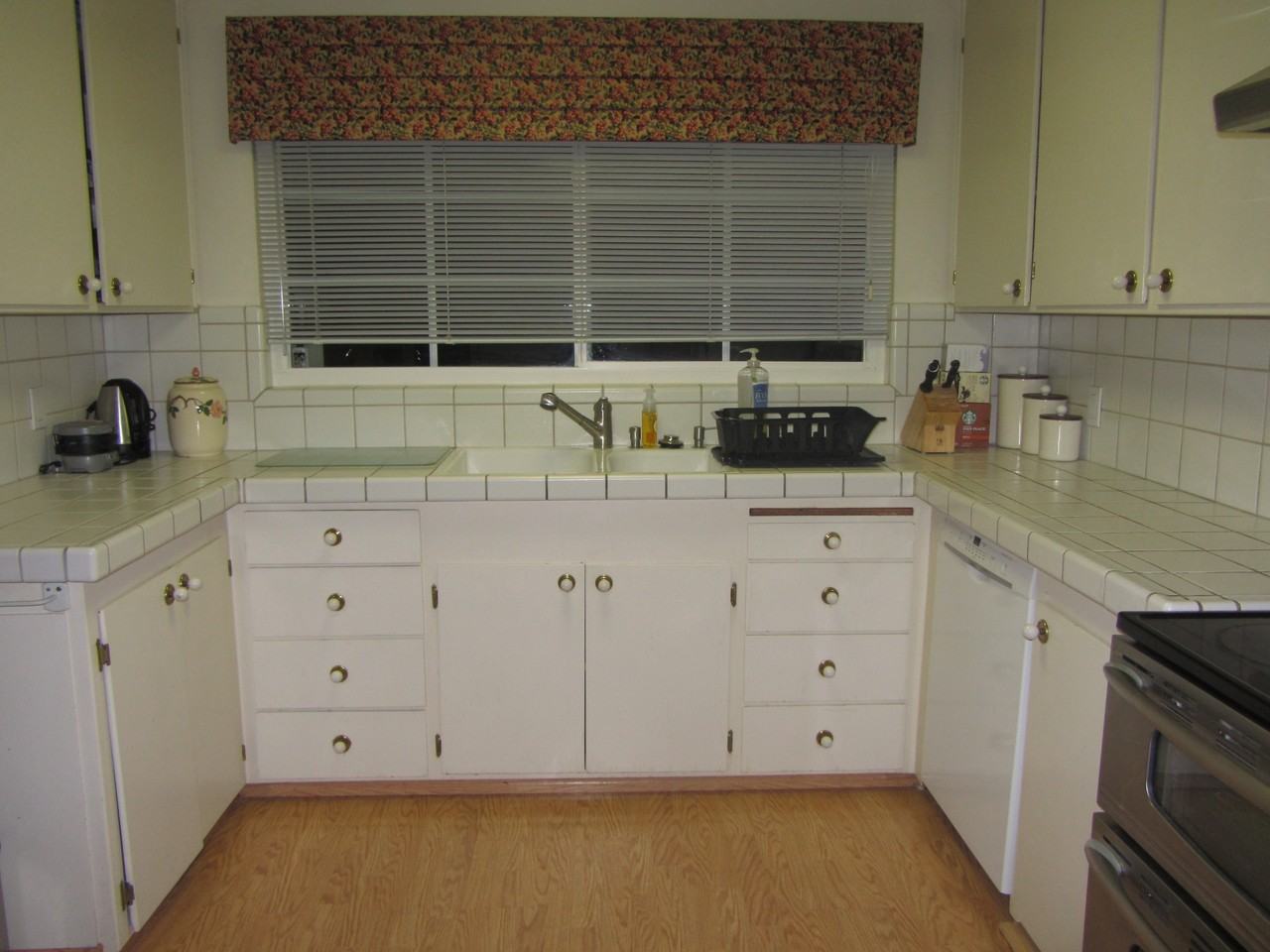 1220 W Mendocino Ave #NA - Photo 4 of 25