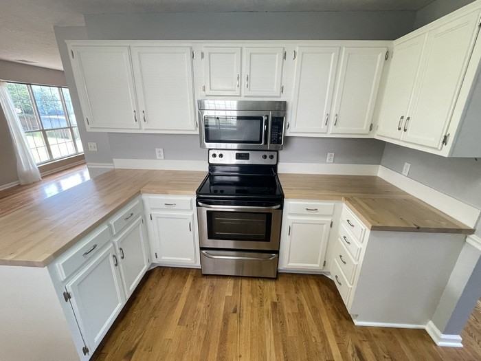 111 Jamestown Pl - Photo 6 of 25