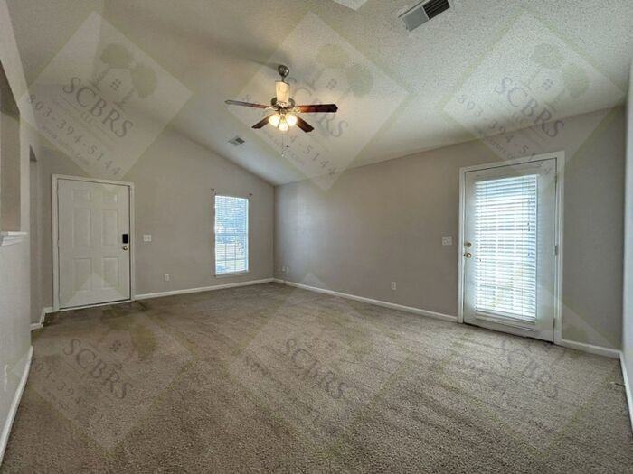 352 White Gables Dr - Photo 2 of 10