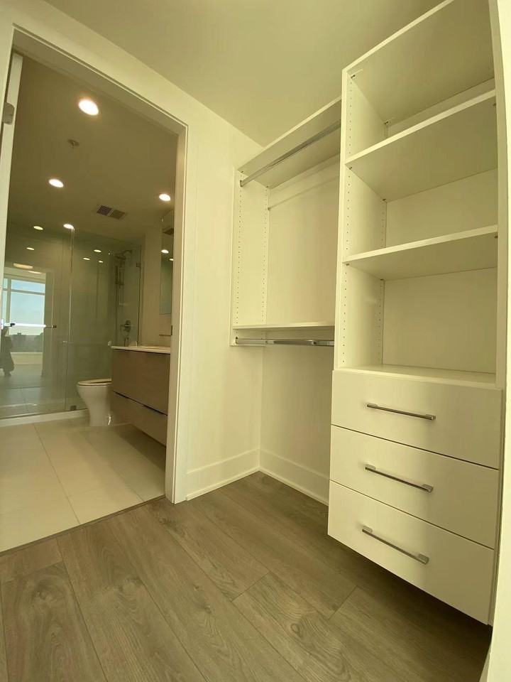 450 Westview Street - Photo 7 of 28