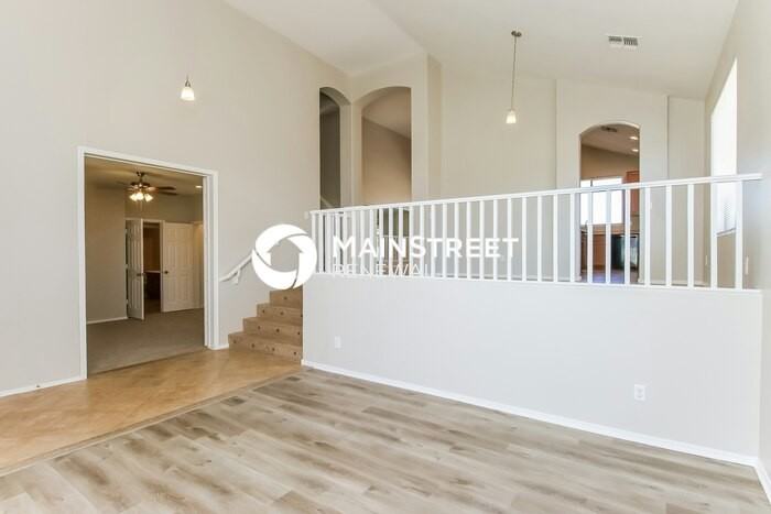 6664 S Wilson Dr - Photo 7 of 17