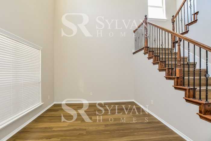 3513 Wysong St - Photo 6 of 16