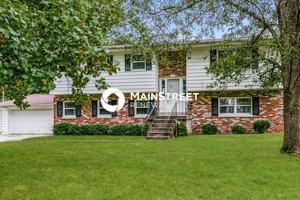 featured image of 2806 Winchester Dr