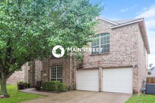 749 Mulberry Ln - Photo 1 of 1
