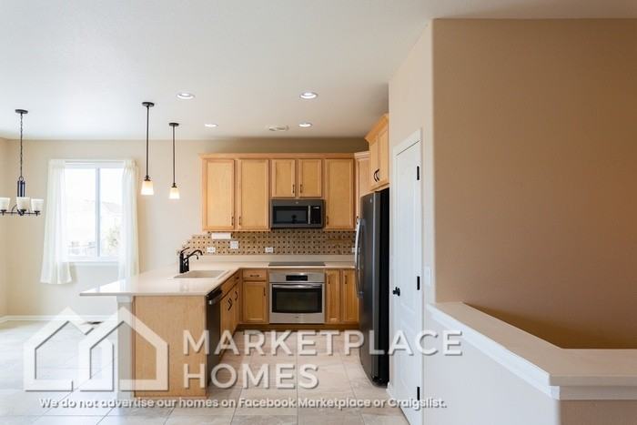 6293 N Ensenada Ct - Photo 4 of 29