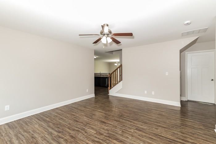 141 Colony Park Ln - Photo 7 of 17