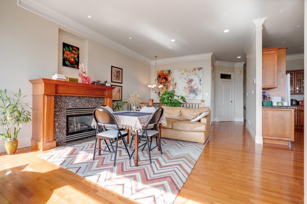 1918 Russet Way - Photo 4 of 21