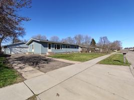 featured image of 2212 Bartlett Ave #NA