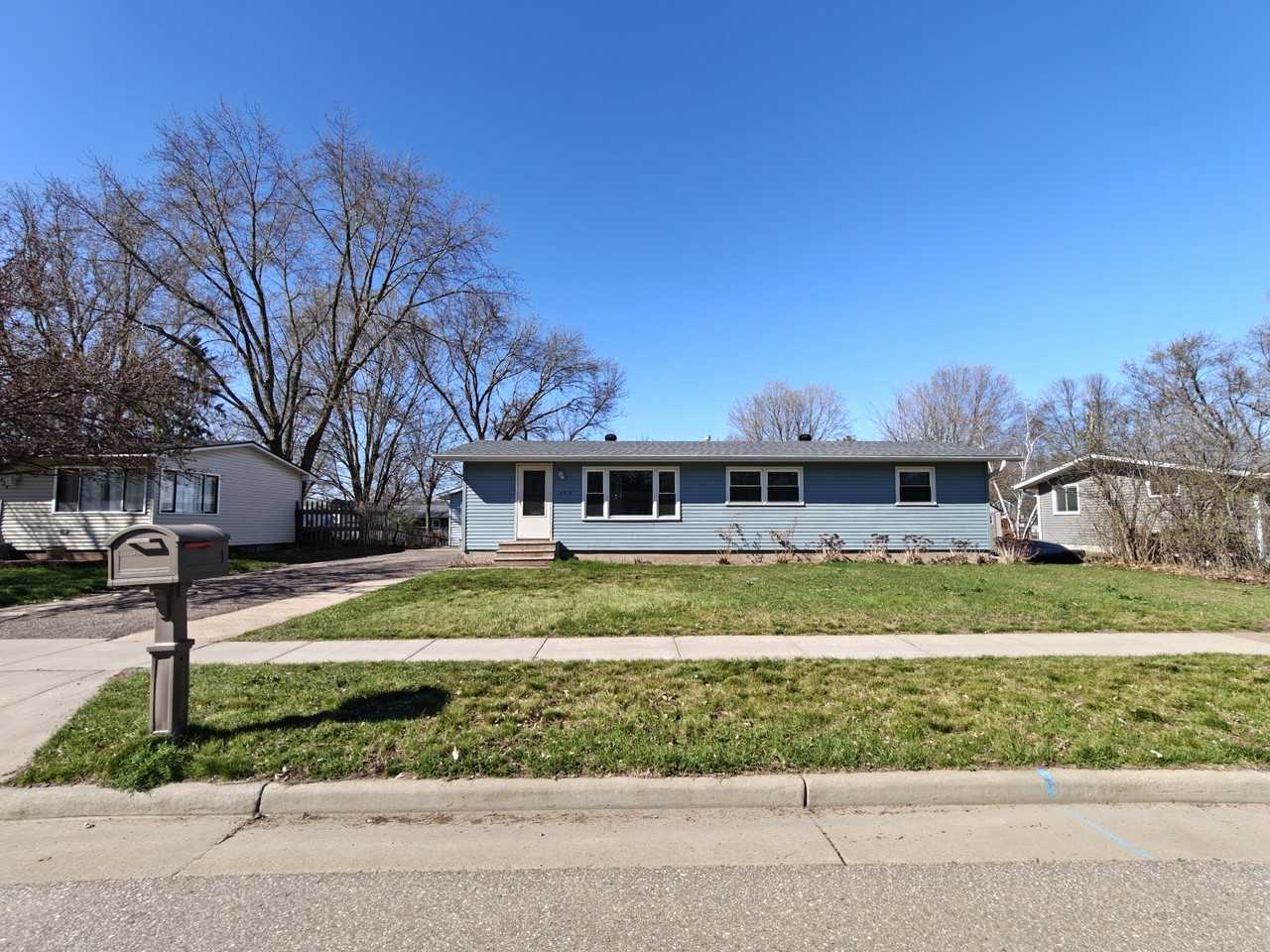 2212 Bartlett Ave #NA - Photo 2 of 26