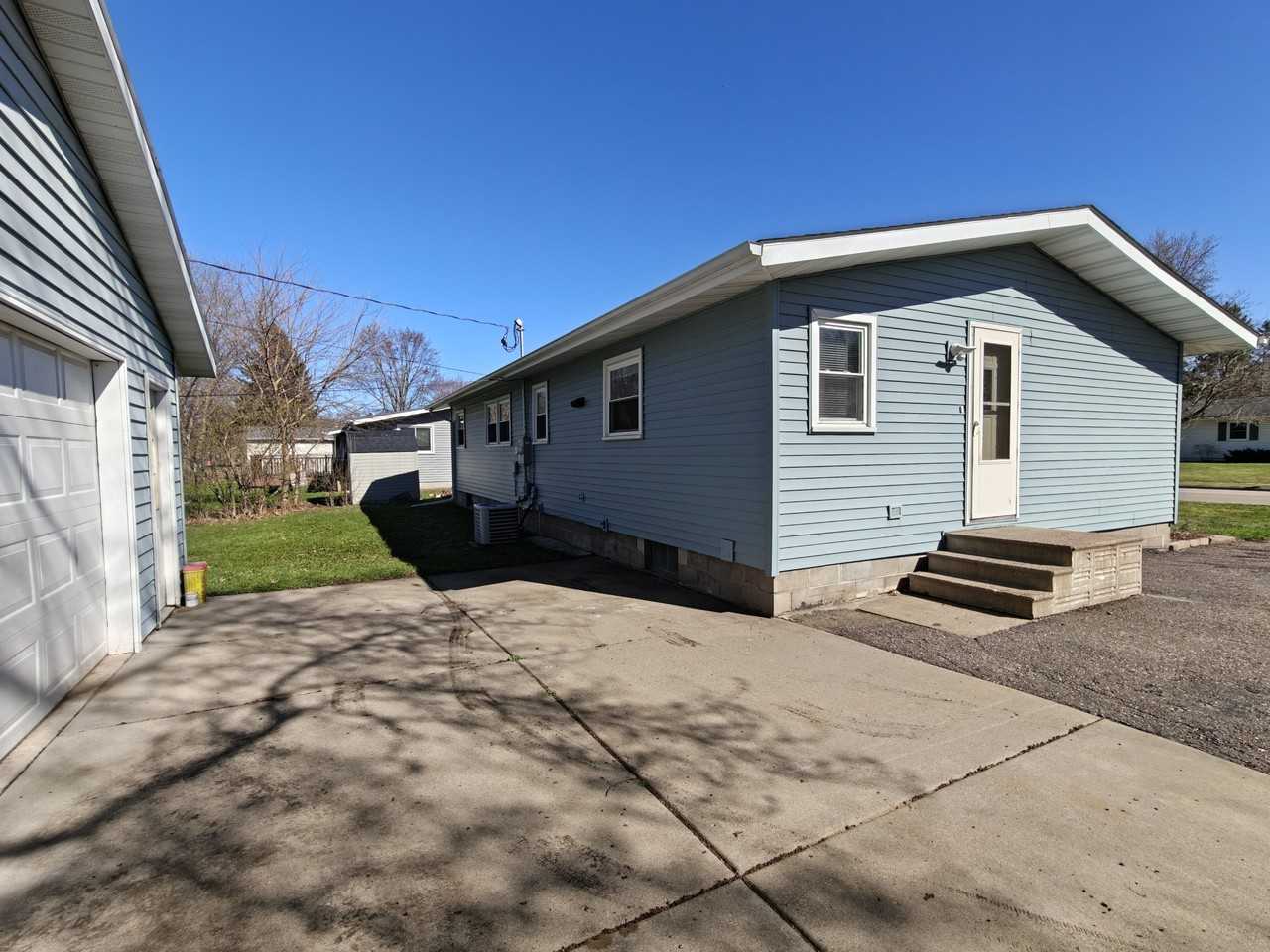2212 Bartlett Ave #NA - Photo 4 of 26