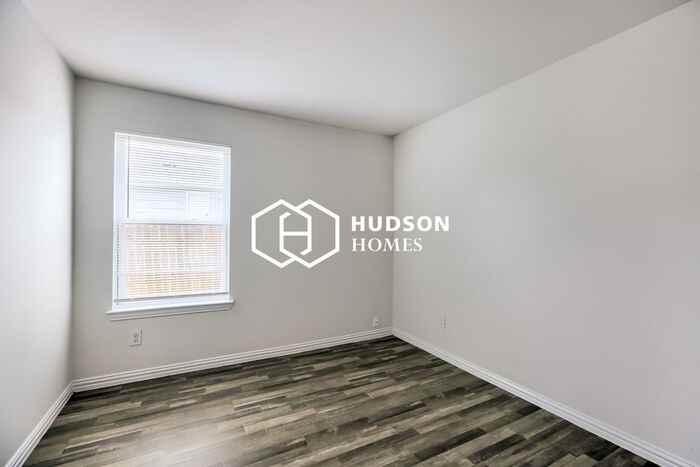 1509 Fairway Dr - Photo 7 of 14