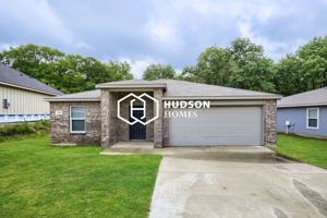 featured image of 306 Outboard Dr