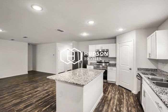 306 Outboard Dr - Photo 6 of 14