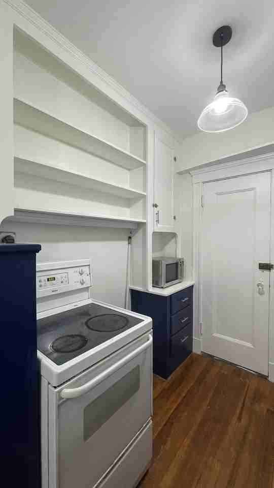 6 Washington Ave #11 - Photo 5 of 19