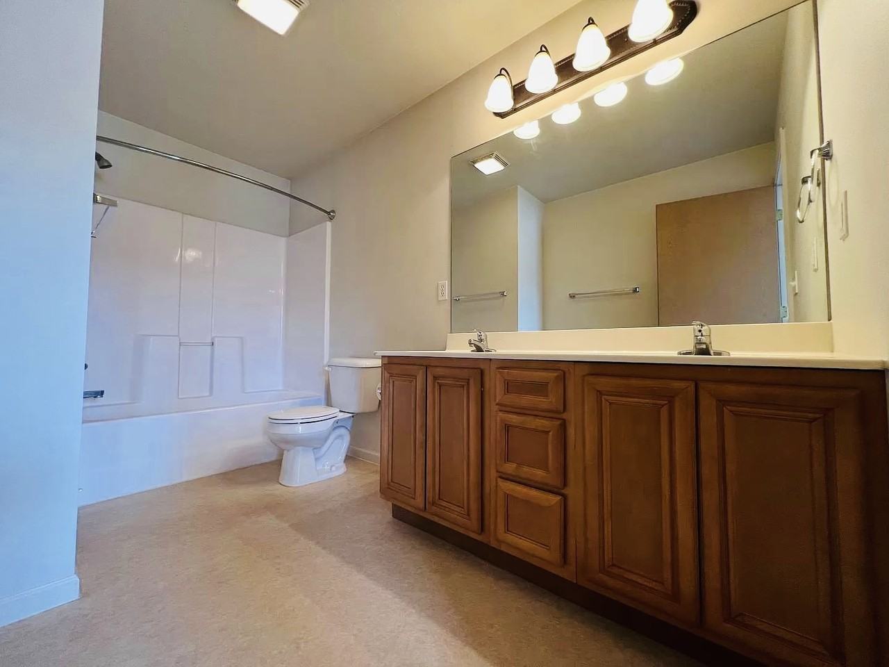 16144 Holy Cross Ln #A - Photo 6 of 12