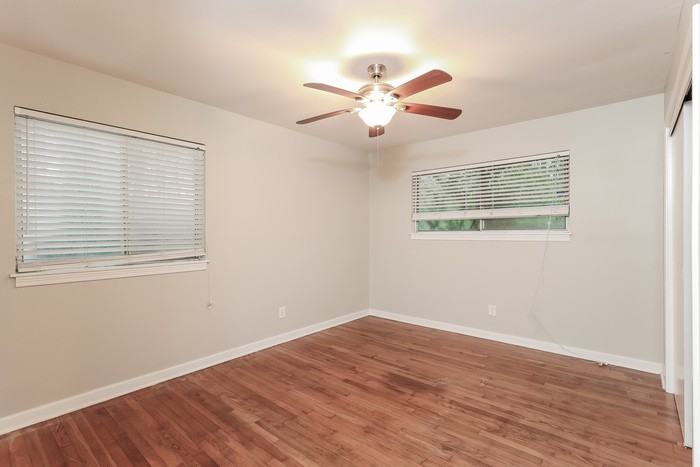 5544 Wayneland Dr - Photo 7 of 11