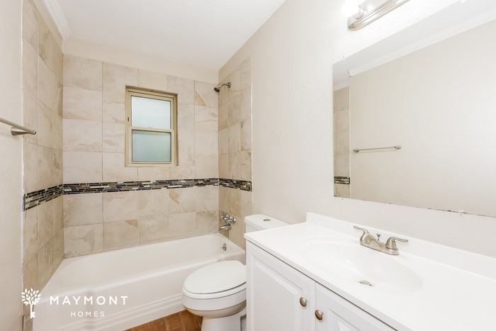 7461 Meadowcrest Dr - Photo 6 of 9