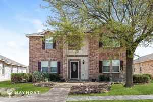 featured image of 2002 Bentwood Dr