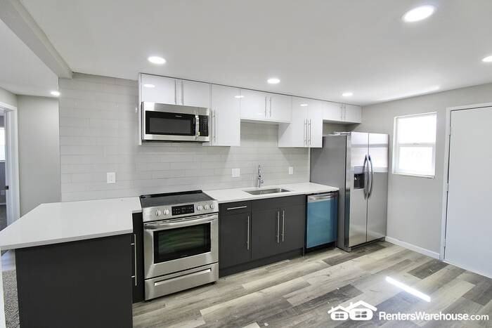 18244 W 3rd Pl #2 - Photo 3 of 19