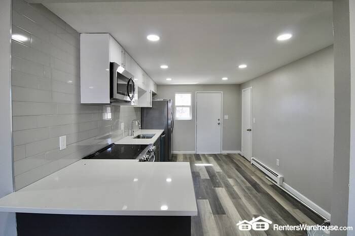 18244 W 3rd Pl #2 - Photo 7 of 19