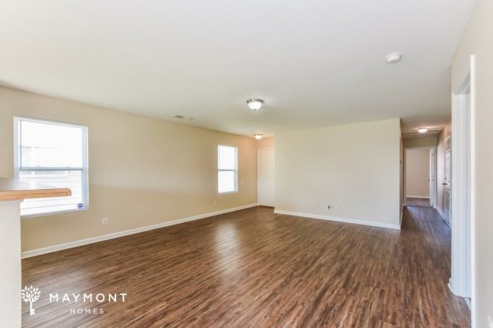 122 David Barnes Dr - Photo 3 of 10