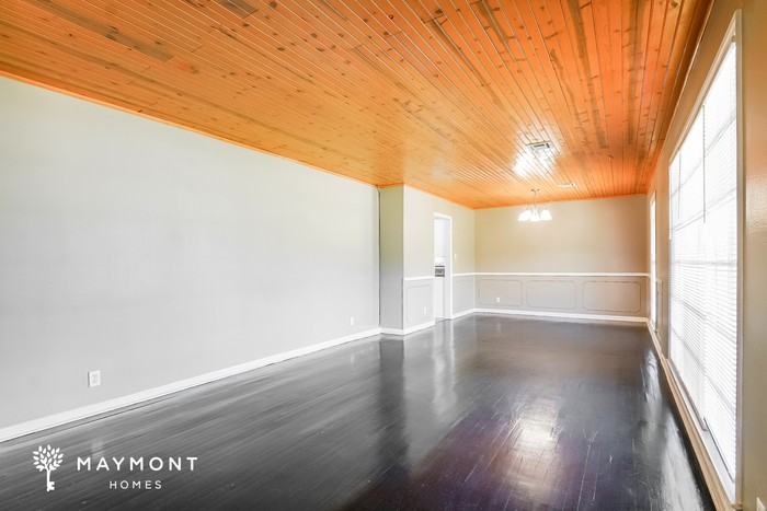 3352 Ridgefield Dr - Photo 5 of 12