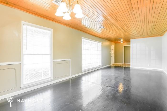 3352 Ridgefield Dr - Photo 6 of 12