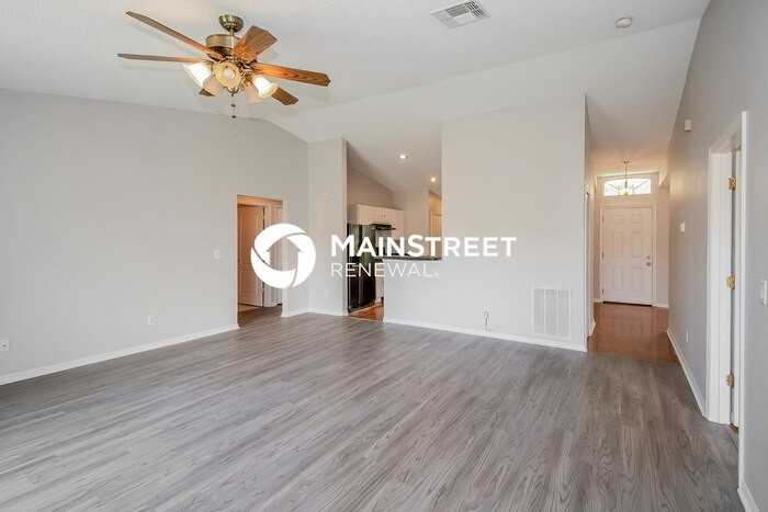 12289 Bucks Harbor Dr N - Photo 3 of 16