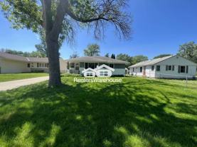 7404 Queen Ave S - Photo 1 of 1