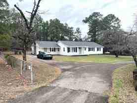 3227 N Main St - Photo 1 of 1